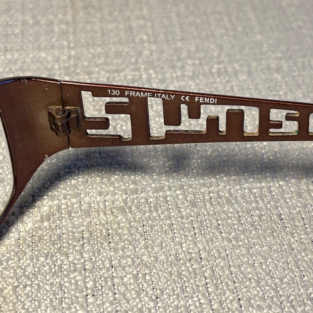 Fendi Y2K Women's Glasses - Picture 11 of 11